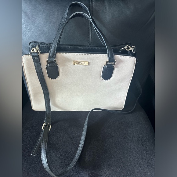 Kate Spade Black and Cream Satchel As is
Final price! - Picture 6 of 15